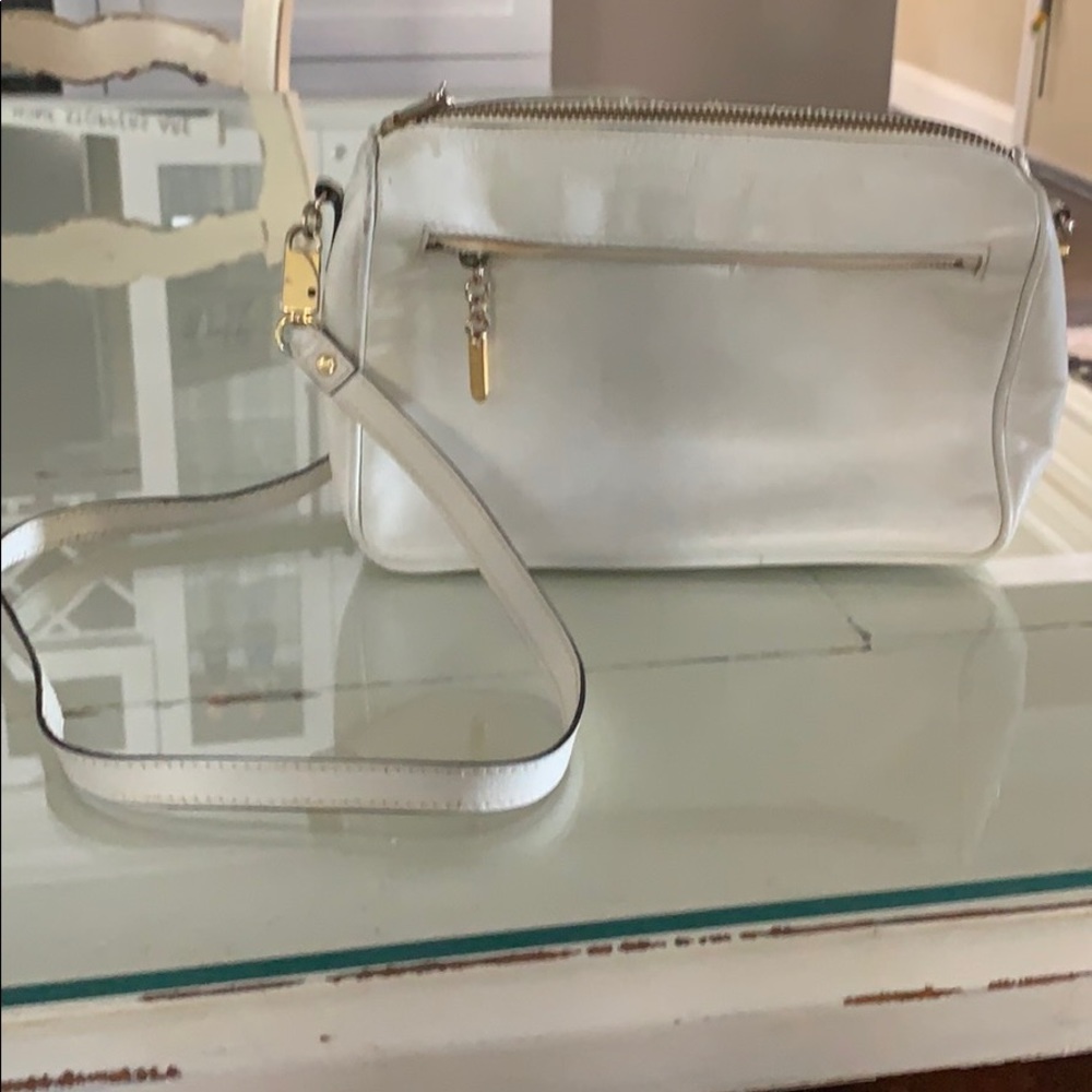 Vintage Salvatore Ferragamo shoulder bag